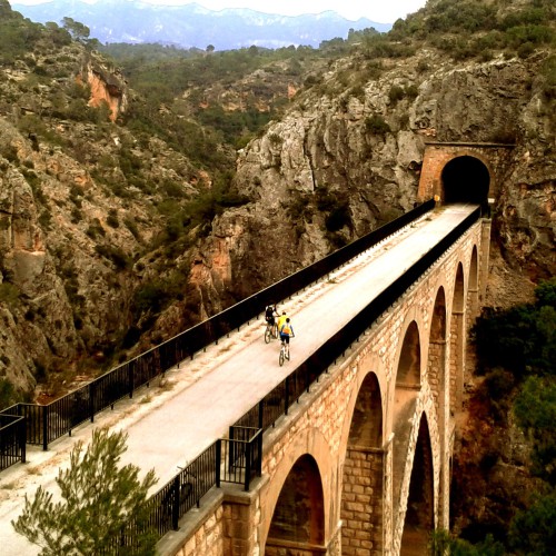 via verda horta sant joan lloguer de bicicletes alquiler de bicicletes